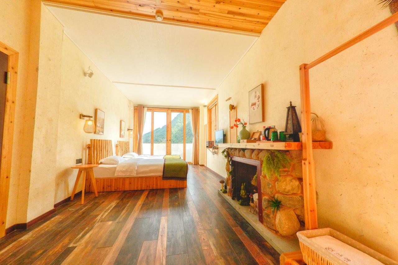 The Lake View Deyishe Resort In Thousand Island Lake Qianwu Zewnętrze zdjęcie